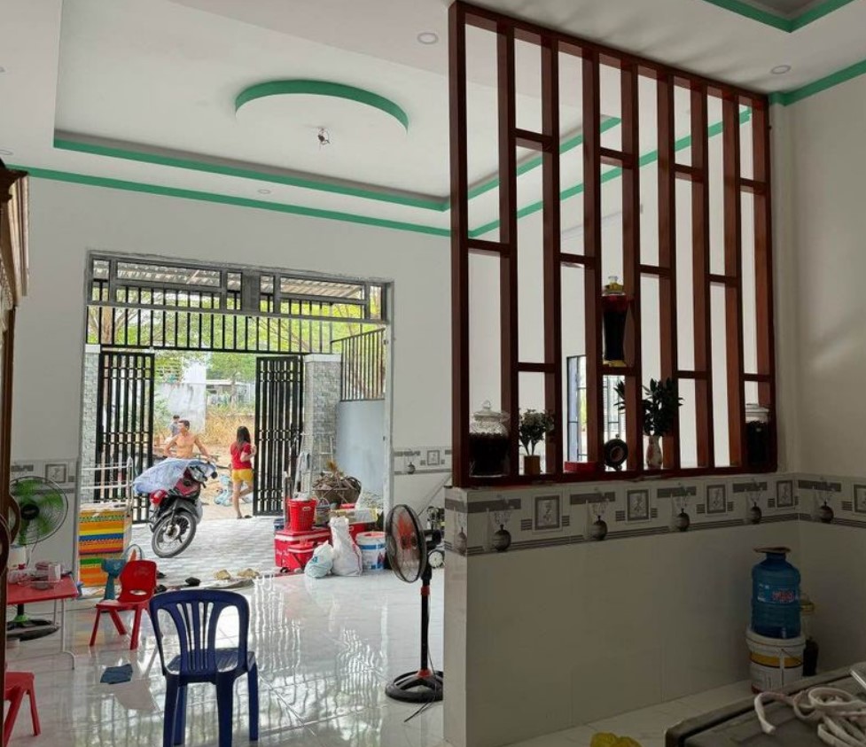 Bán nhà mới 5 x 23m full thổ cư tại Tân Định